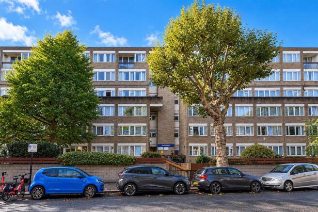 3-bed flat on Shirland Road, London, £530,000