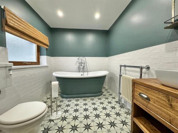 Photo 10