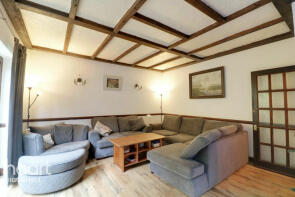 33a Ailing Beech, Polesteeple Hill, Westerham TN16 3TQ