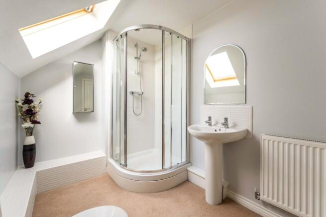 En-suite Shower/WC