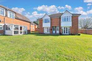 28, Hillside, Heath Road, Newmarket CB8 8AY