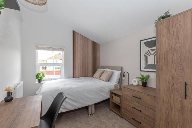 Room 3_7 Forest Rd_1