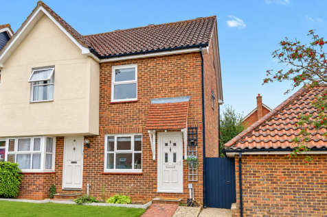 Bowfell Drive, Langdon Hills, Basildon