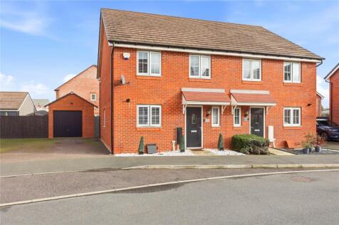 Fry Grove, Flitwick, Bedfordshire, MK45