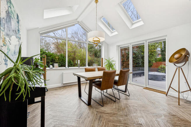 Bollinwood Chase, Wilmslow, Cheshire, SK9 photo 4