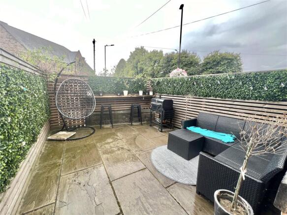 2 bed Terraced for sale Image 7