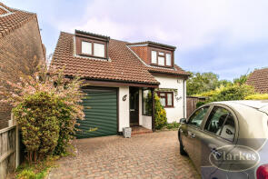 37, Throopside Avenue, Bournemouth BH9 3NR