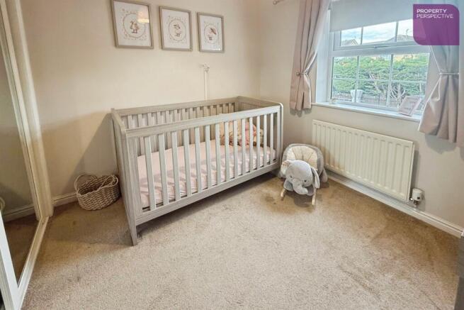 3 bed Semi-Detached for sale Image 9