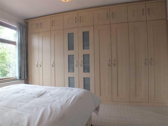 Bedroom (2)