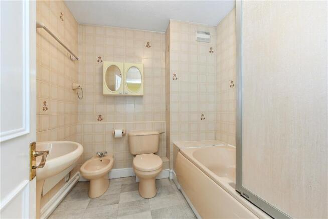 Main Bathroom