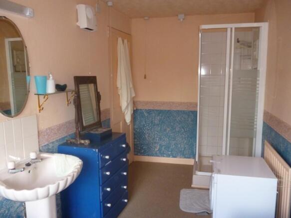 Photo 8