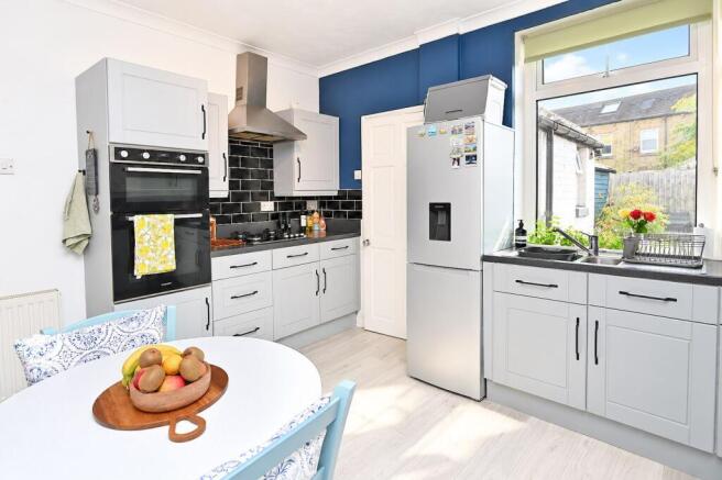 Regent Avenue, Harrogate photo 3