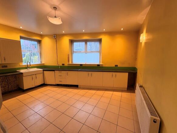 3 bed End of Terrace for sale Image 5