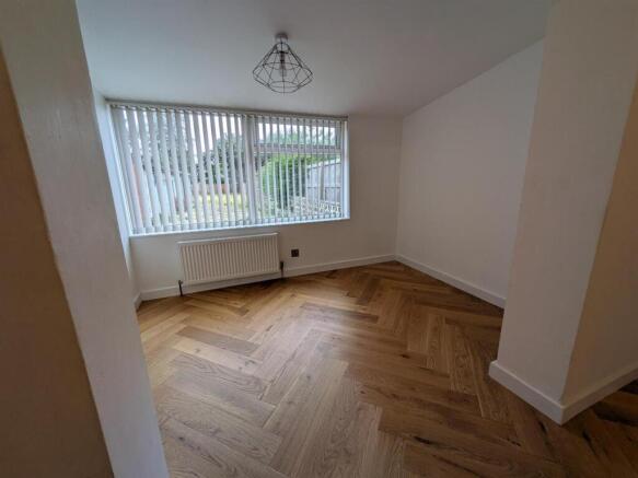 3 bed Semi-Detached to rent Image 7