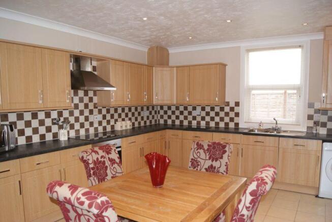 Kitchen/Dining Room