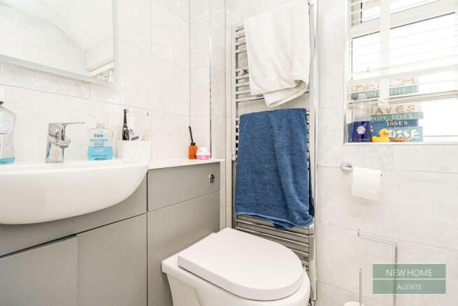 3 bed Semi-Detached for sale Image 12
