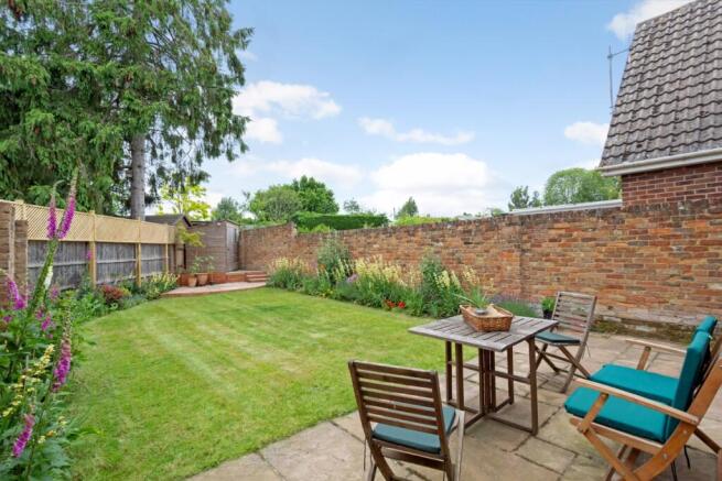 67 Wycombe Road 3...