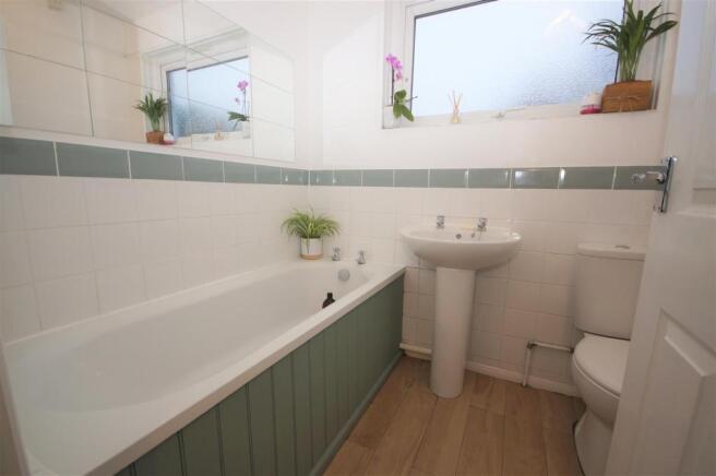 bath1a.JPG
