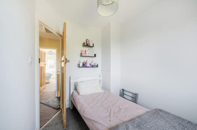 2 bed Semi-Detached for sale Image 8