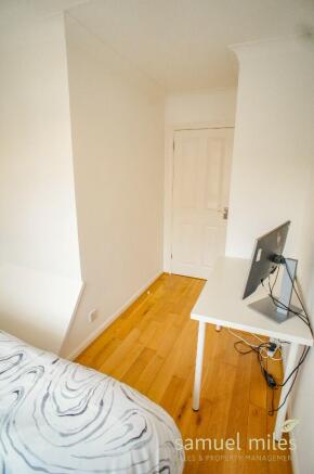 Photo 26