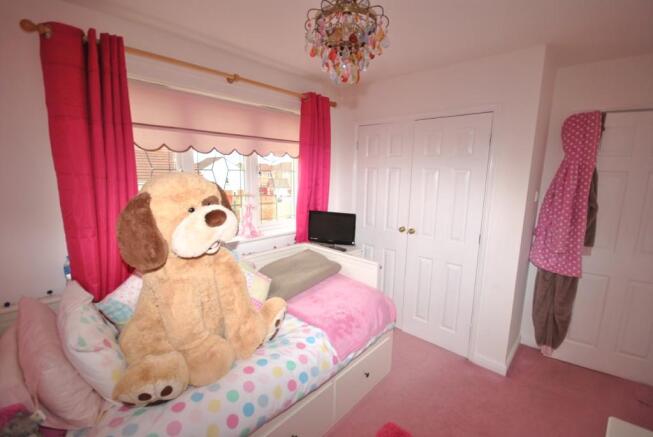 BEDROOM 4
