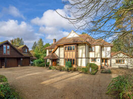 Woodstock, Crowsley Road, Shiplake, Henley-on-thames RG9 3LE