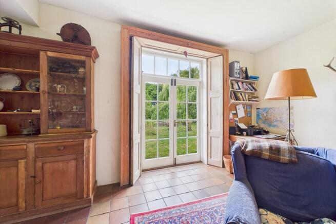 CAM01689G0-PR0481...