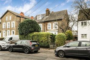 30a, Dagnall Park, South Norwood, London SE25 5PH