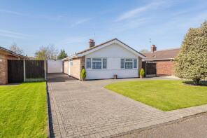 25, Firs Avenue, Ormesby, Ormesby St Margaret W Scratby NR29 3RT