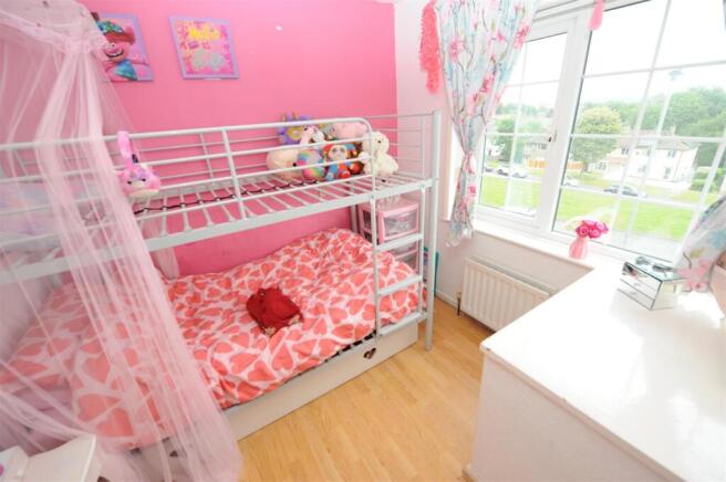 3 bed Semi-Detached for sale Image 10