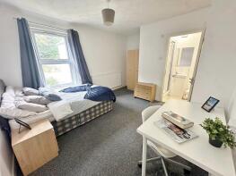 72, Burlington Road, Southampton SO15 2FQ