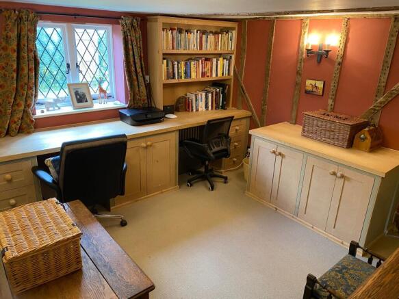 Photo 5