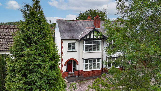 3-bed semi-detached on Wigan Road, Standish, Wigan, £310,000