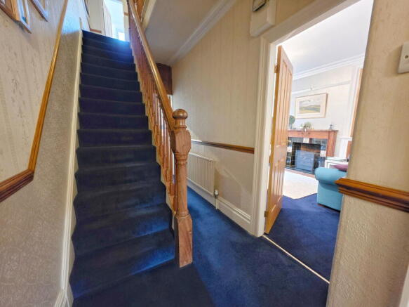 4 bed Terraced for sale Image 9