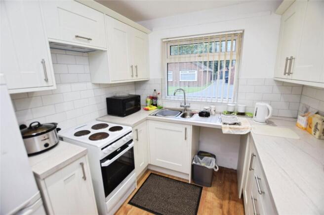 Melton Close, Leeds, West Yorkshire, LS10 photo 4