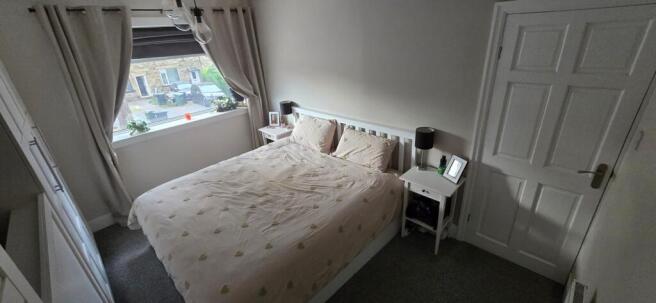 3 bed Terraced for sale Image 11