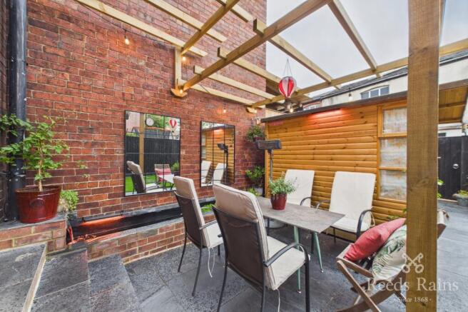 4 bed End of Terrace for sale Image 10