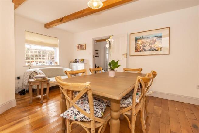 12 Beulah Road (13)_renamed_14502.jpg