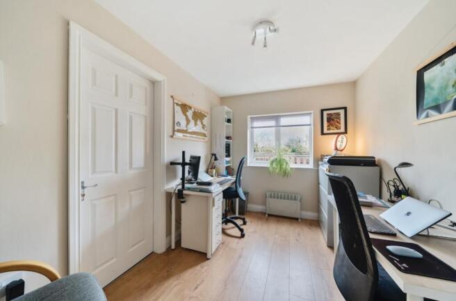 Annex Office - Family Room 