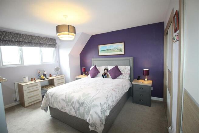 Anson Close, 11 Bedroom Two.JPG