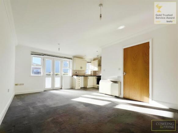 LIVING ROOM DINING ROOM