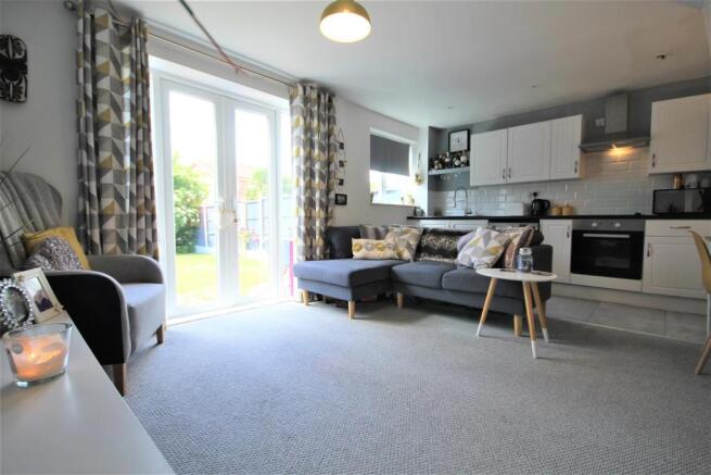 Open-Plan Living / Kitchen