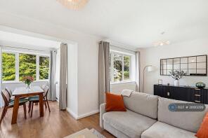 3, 15 Kingfisher Court, Queensmere Road, London SW19 5PE