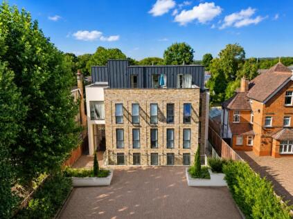 Avalon House, 260 London Road, St Albans, Herts, AL1