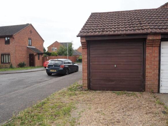 Garage & O...