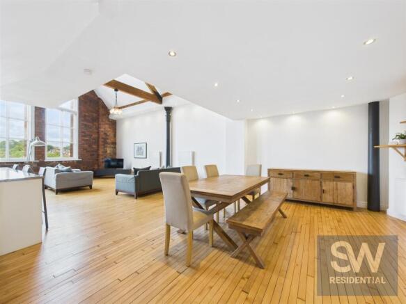 2 bed Apartment for sale Image 7