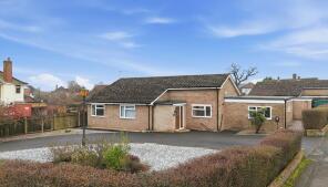 1 Ahlan, Grove Gardens, Woodbridge IP12 4LL