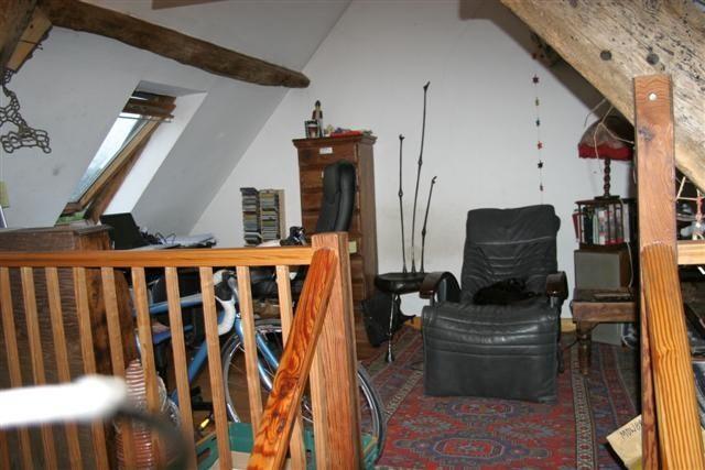 master bed mezzanine