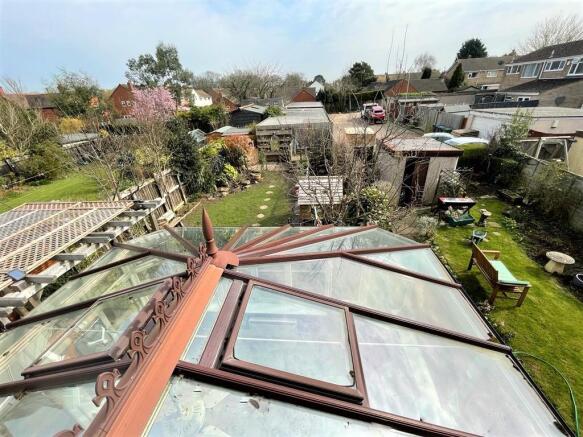 REAR GARDEN VIEW.jpeg