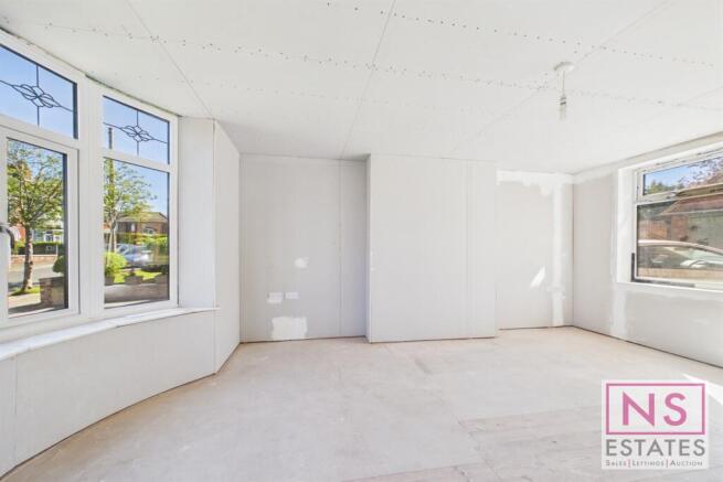 3 bed Semi-Detached for sale Image 6